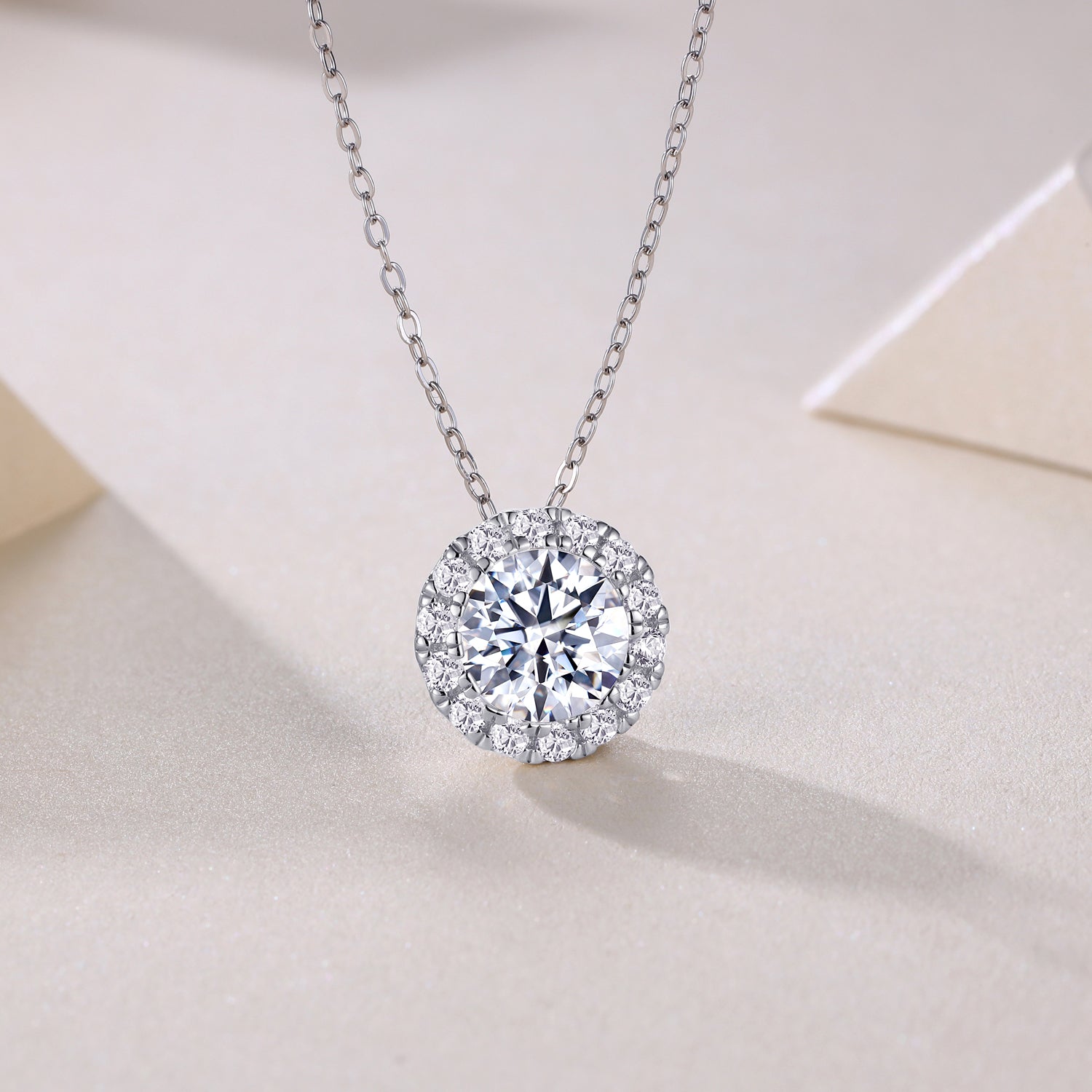 1Legend Of The Starry Night - A Fashionable And Luxurious Diamond Jewelry Pendant Set With 2 - carat Moissanite S925 Sterling Silver And Platinum Plating Prohibit TikTok sales - 5 - CJ