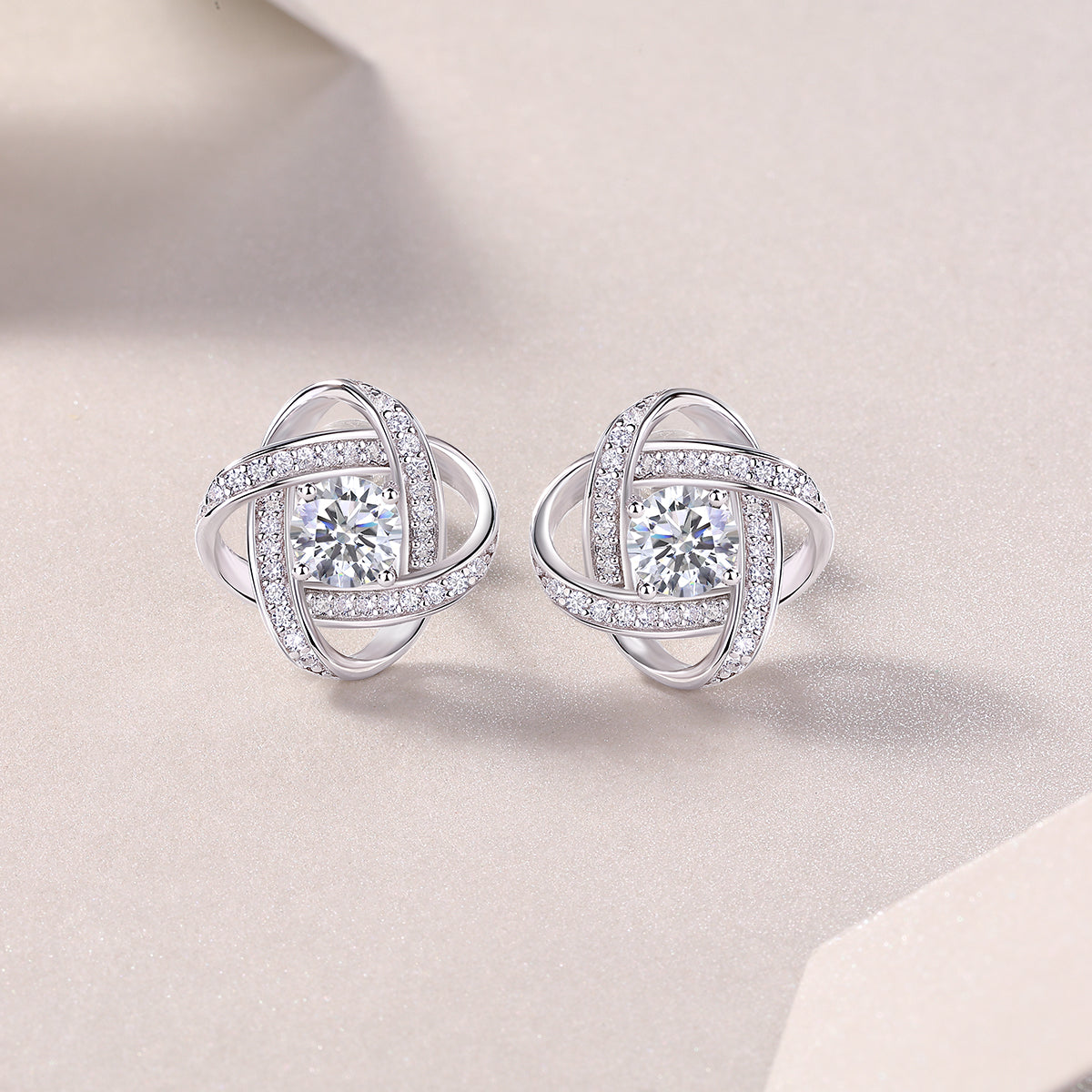 1Hope Beam - A Fashionable And Luxurious Diamond Jewelry Piece Set With Half - carat Moissanite S925 Sterling Silver And Platinum - plated Stud Earrings Prohibit TikTok sales - 5 - cjdropshipping