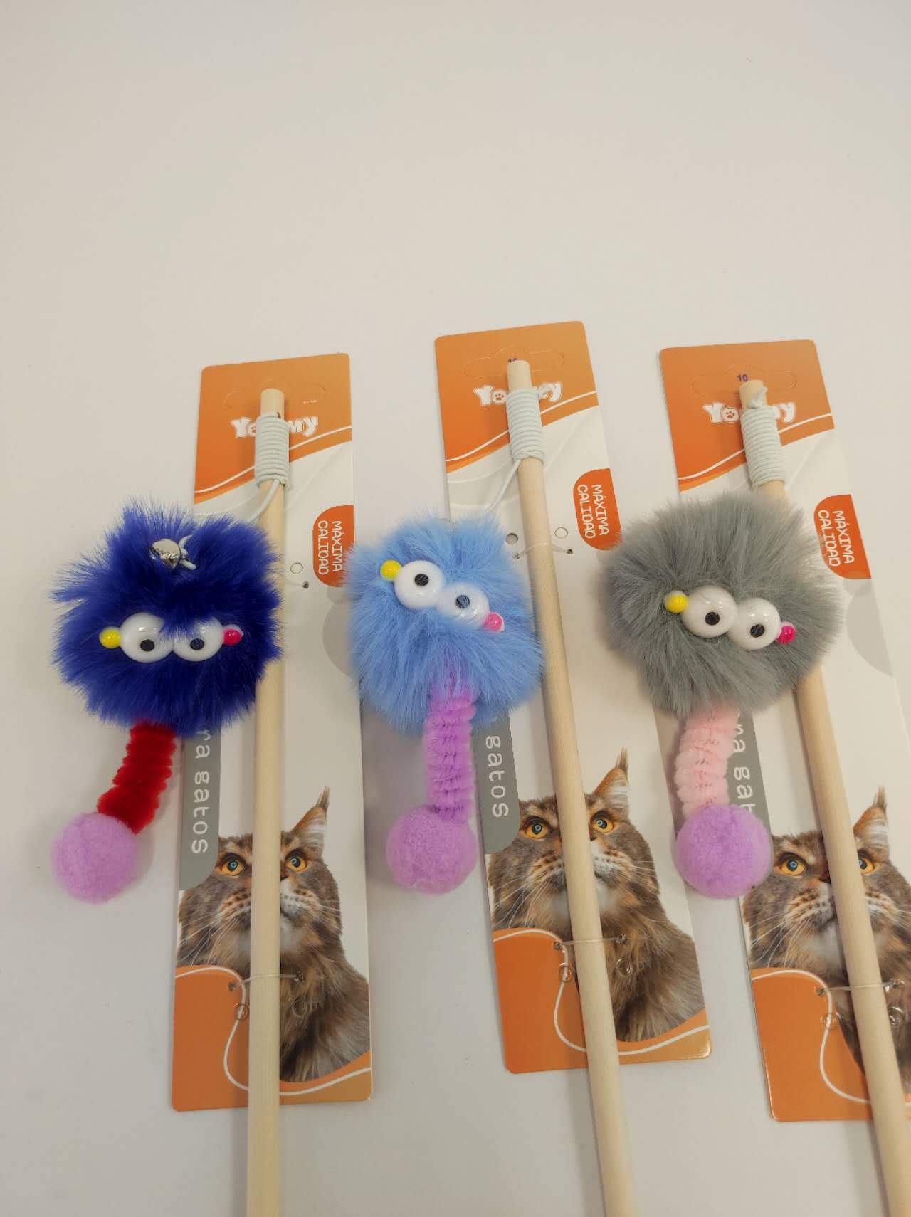 Big Eyes Cat Toy - 5 - CJ
