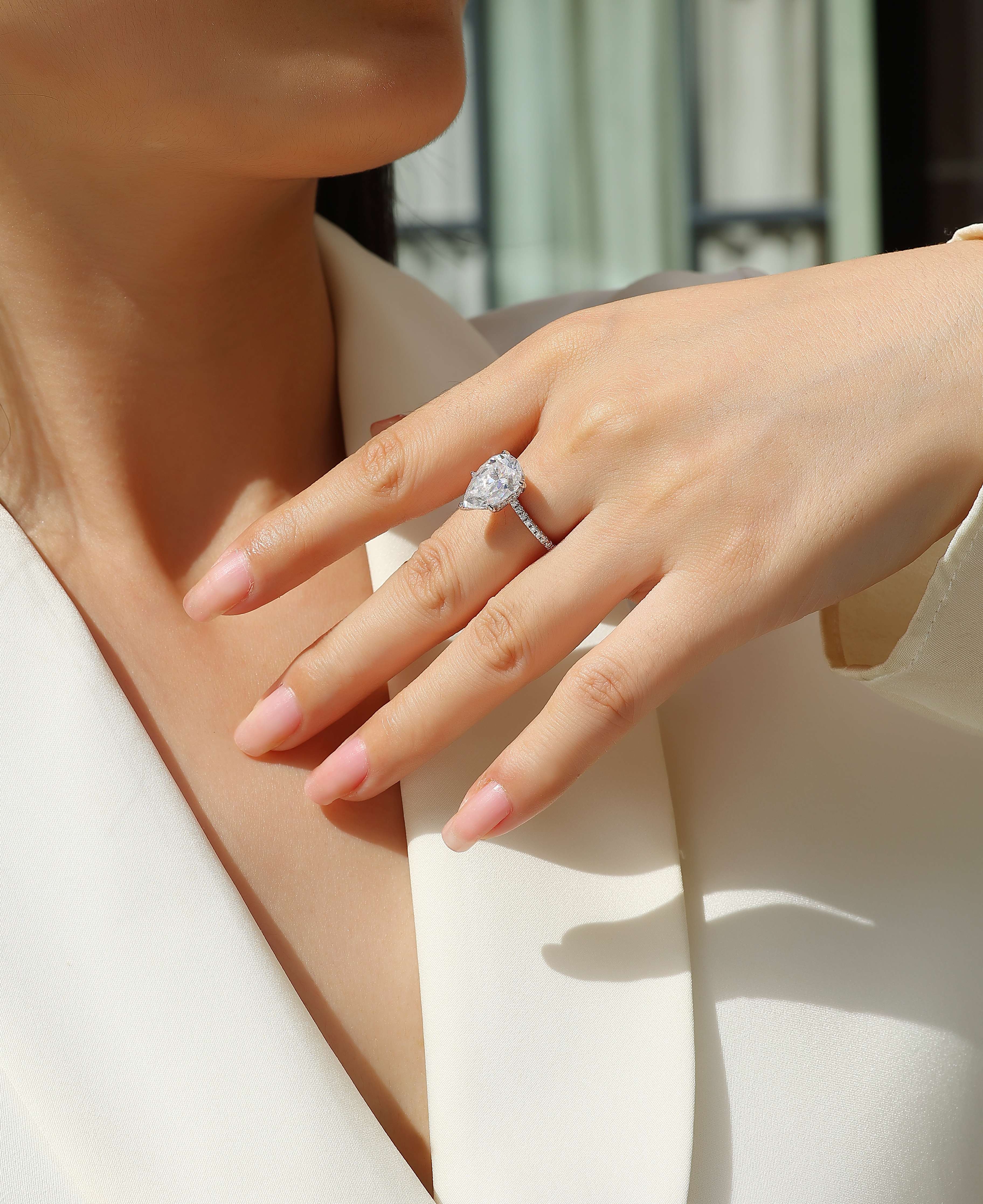 1Light And Shadow - A Fashionable Diamond Jewelry Piece Set With Moissanite S925 Sterling Silver And Platinum Diamond Ring Prohibit TikTok sales - 5 - CJ