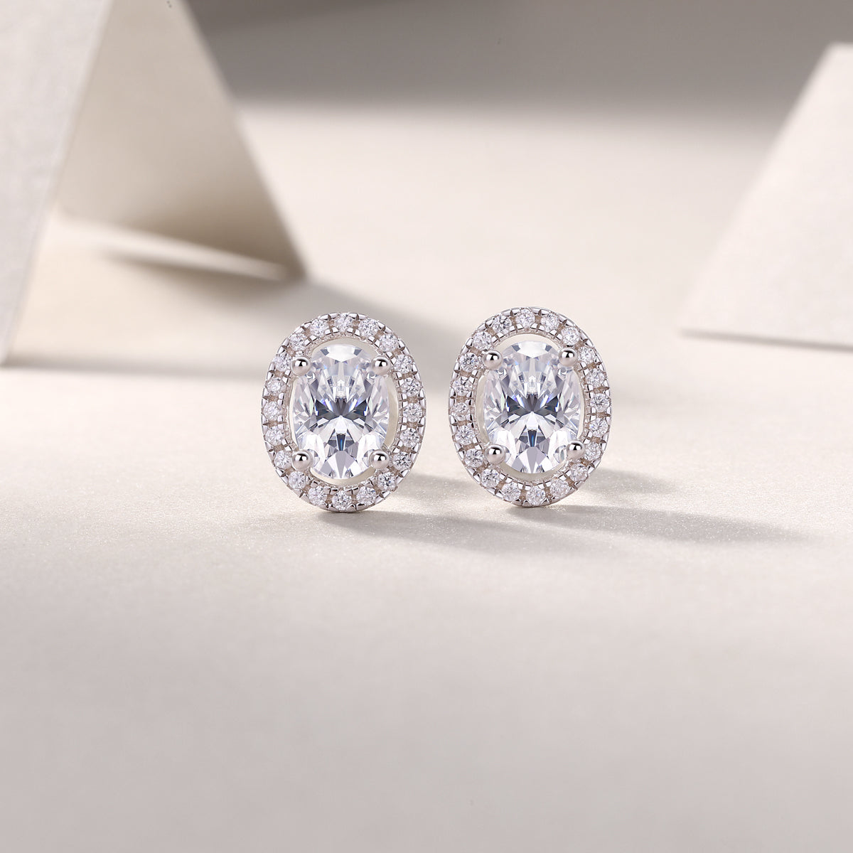 1Phantom Night - Fashionable And Luxurious Diamond Jewelry Set With Moissanite S925 Sterling Silver And Platinum - plated Stud Earrings Prohibit TikTok sales - 5 - CJ