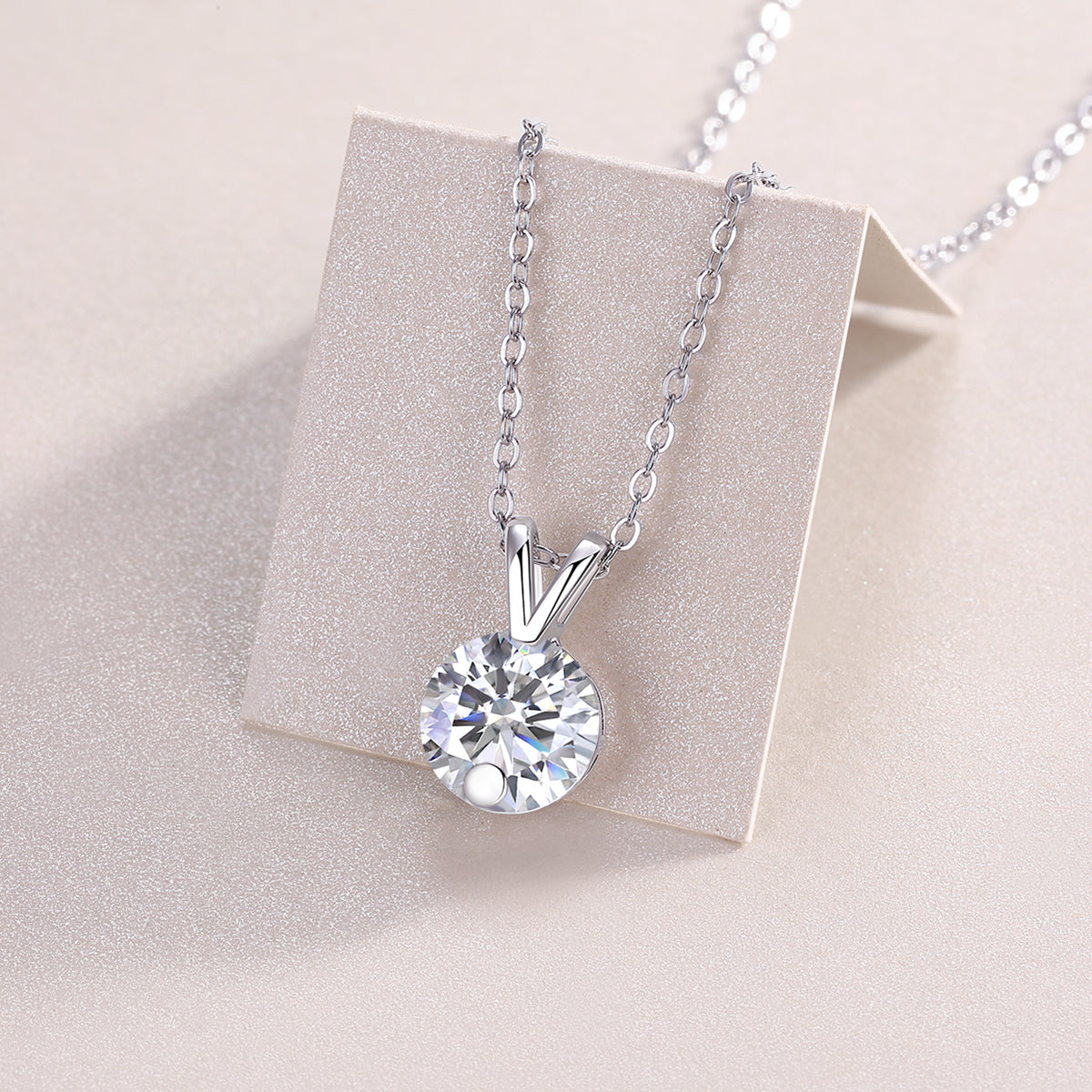 1V - shaped - A Fashionable And Luxurious Diamond Jewelry Piece Set With 2 - carat Moissan Diamond S925 Sterling Silver And Platinum - plated Pendant Prohibit TikTok sales - 5 - CJ