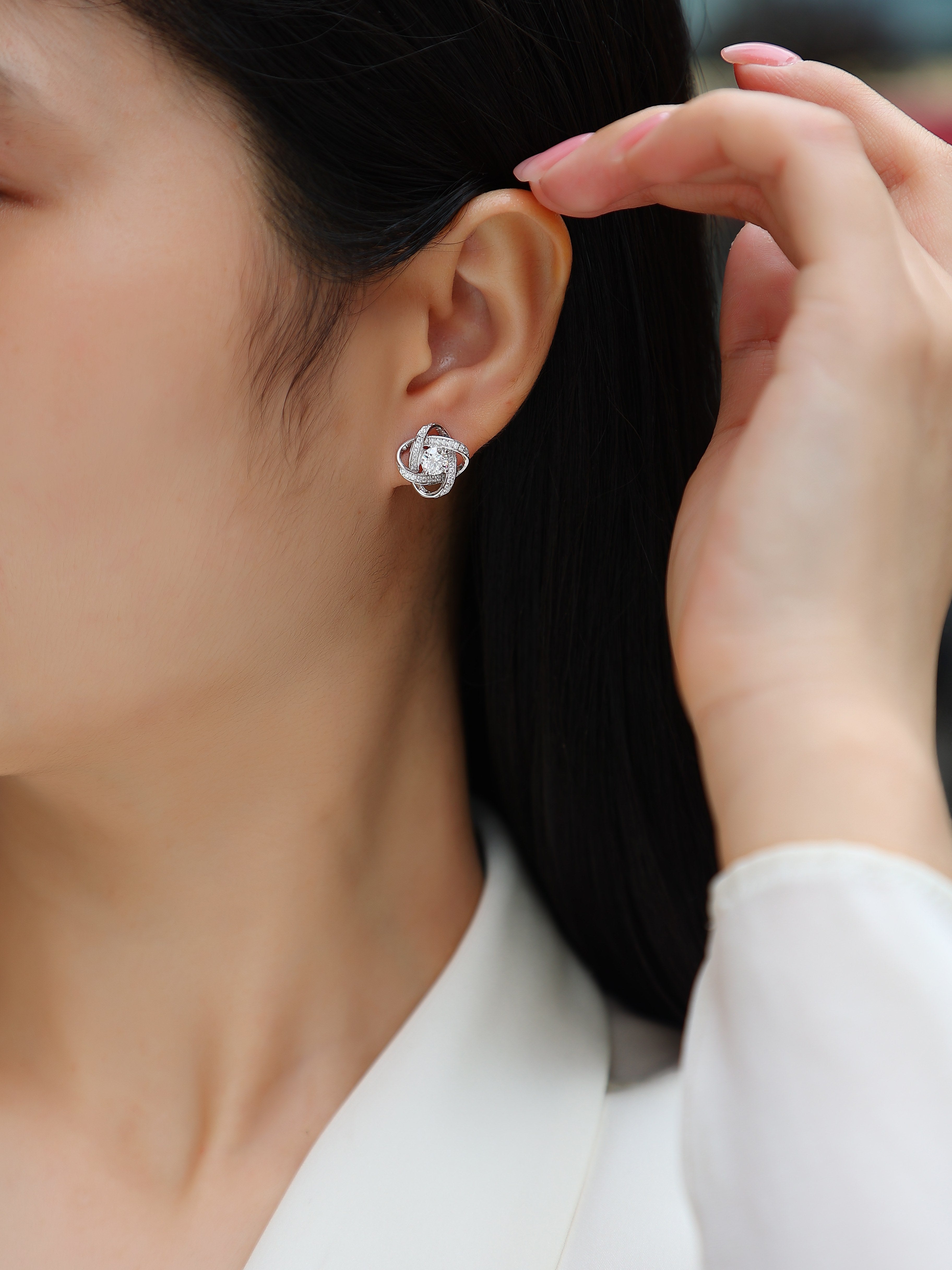 1Hope Beam - A Fashionable And Luxurious Diamond Jewelry Piece Set With Half - carat Moissanite S925 Sterling Silver And Platinum - plated Stud Earrings Prohibit TikTok sales - 5 - cjdropshipping