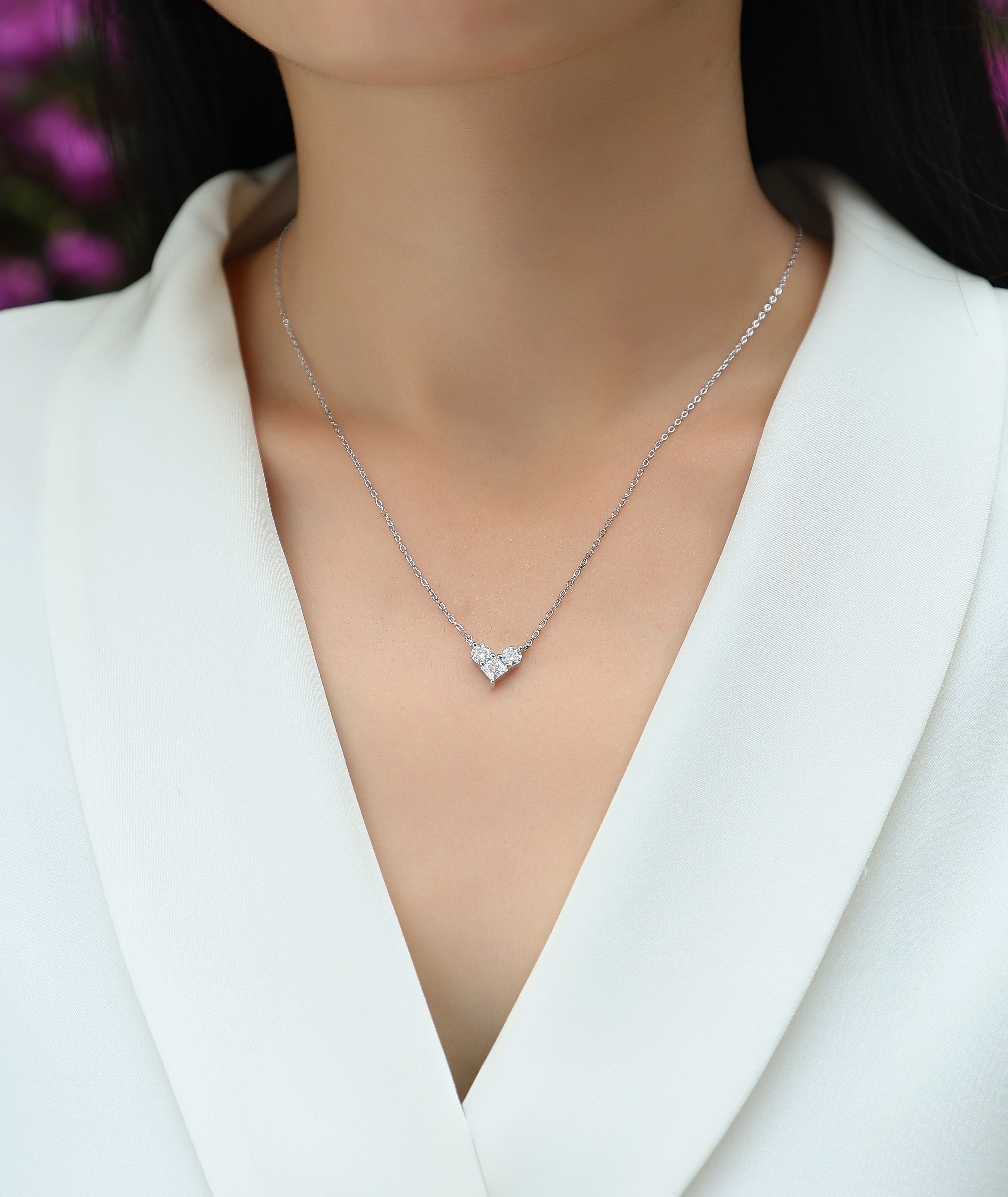 1Love In The Present - A Fashionable And Luxurious Diamond Jewelry Pendant Set With Square Moissanite S925 Sterling Silver Prohibit TikTok sales - 5 - cj