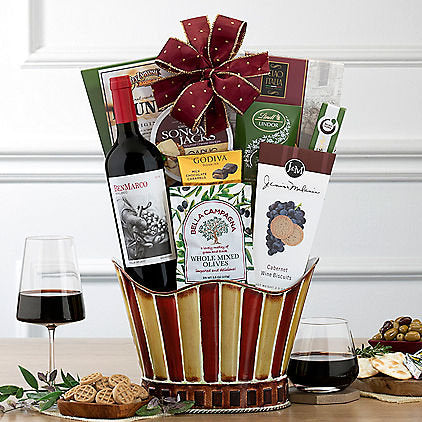 Benmarco Lujan De Cuyo Malbec: Holiday Gift Basket - GreatArrivals