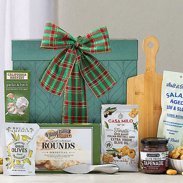 Cocktail Hour Companion: Gourmet Gift Box - GreatArrivals