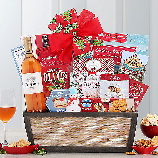 Cliffside Rose: Holiday Gift Basket - GreatArrivals