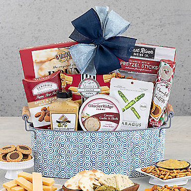 Gourmet Celebration: Gift Basket - GreatArrivals