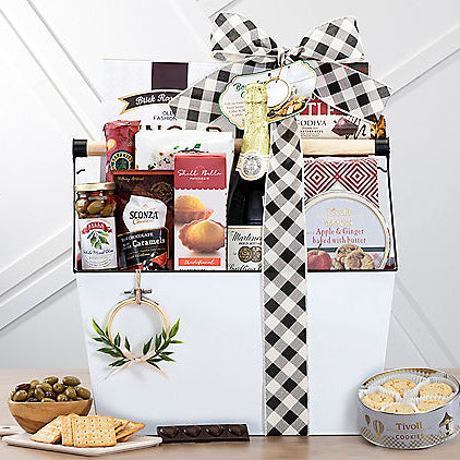 Grand Affair: Sparkling Cider & Gourmet Gift Basket - GreatArrivals