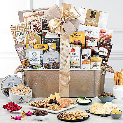 Warmest Greetings: Gourmet Gift Basket - GreatArrivals