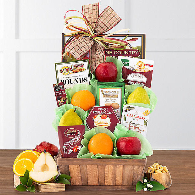 Fruit & More: Gourmet Gift Basket - GreatArrivals