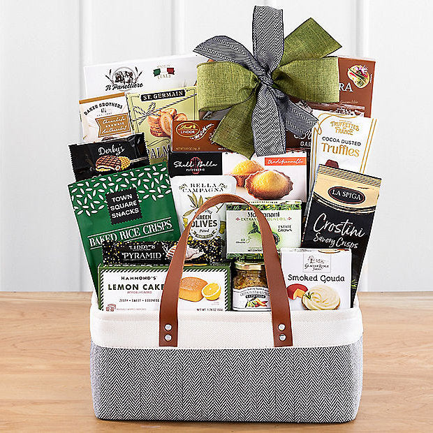 The Connoisseur: Gourmet Gift Basket - GreatArrivals