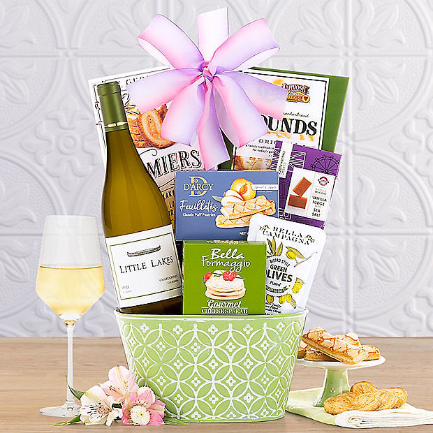 Little Lakes Chardonnay: Wine Gift Basket - GreatArrivals