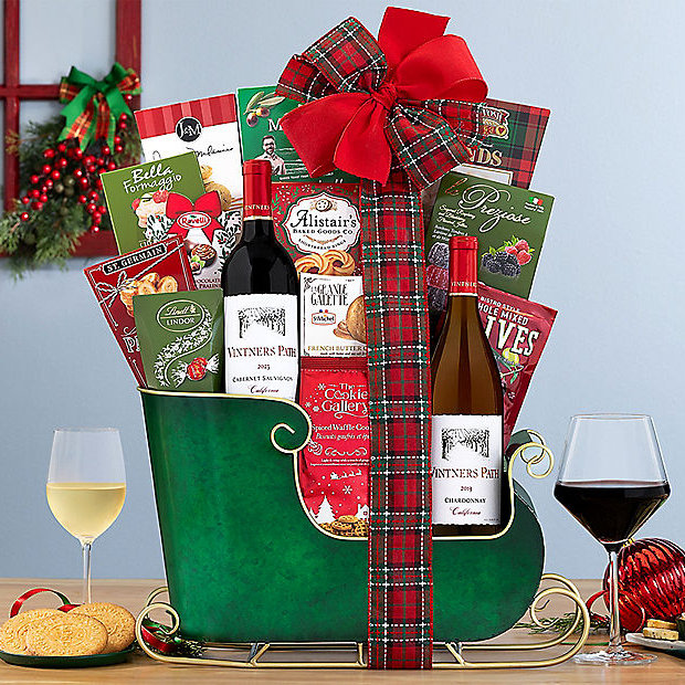 Vintners Path Duet: Holiday Sleigh Wine Basket - GreatArrivals