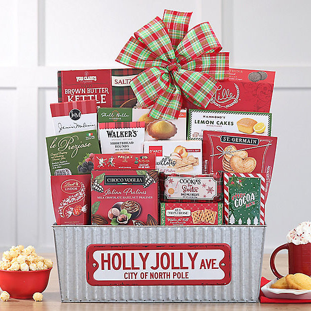 The North Pole: Christmas Gift Basket - GreatArrivals