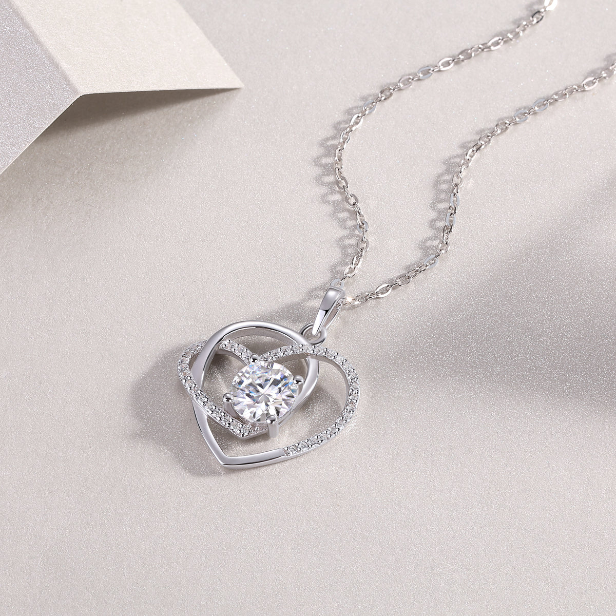 1Heart To Heart - A Fashionable And Luxurious Diamond Jewelry Pendant Set With 1 - carat Moissan Diamond S925 Sterling Silver And Platinum Plating Prohibit TikTok sales - 5 - CJ