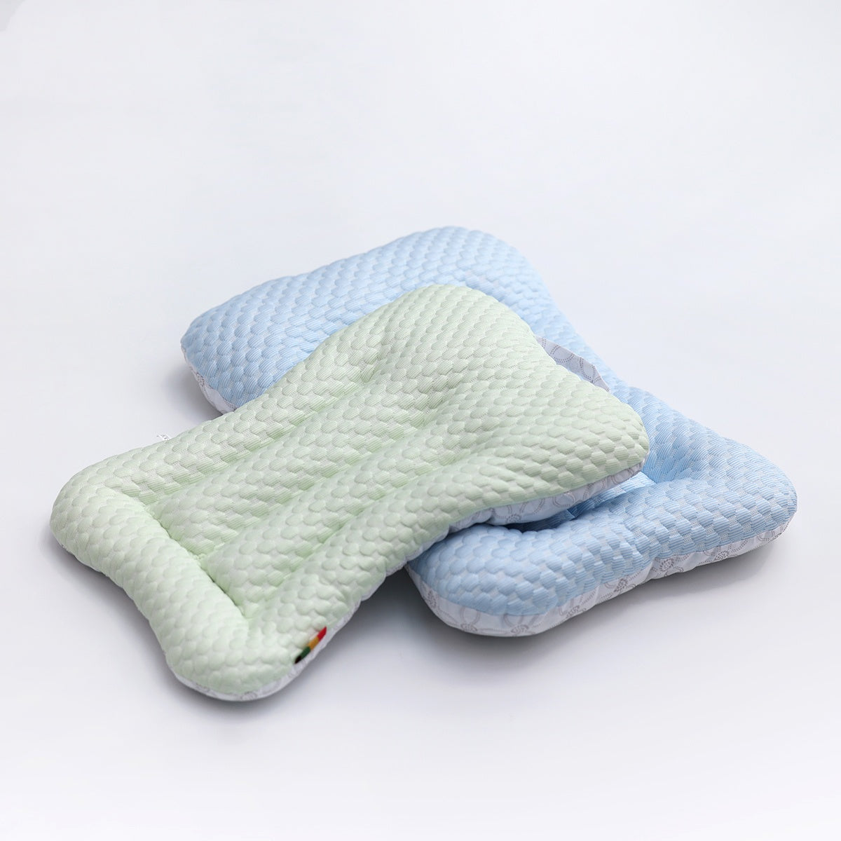 Pet Ice Mat Cooling Non - Stick And Hair - Resistant Pet Bed Mat - 0 - CJ
