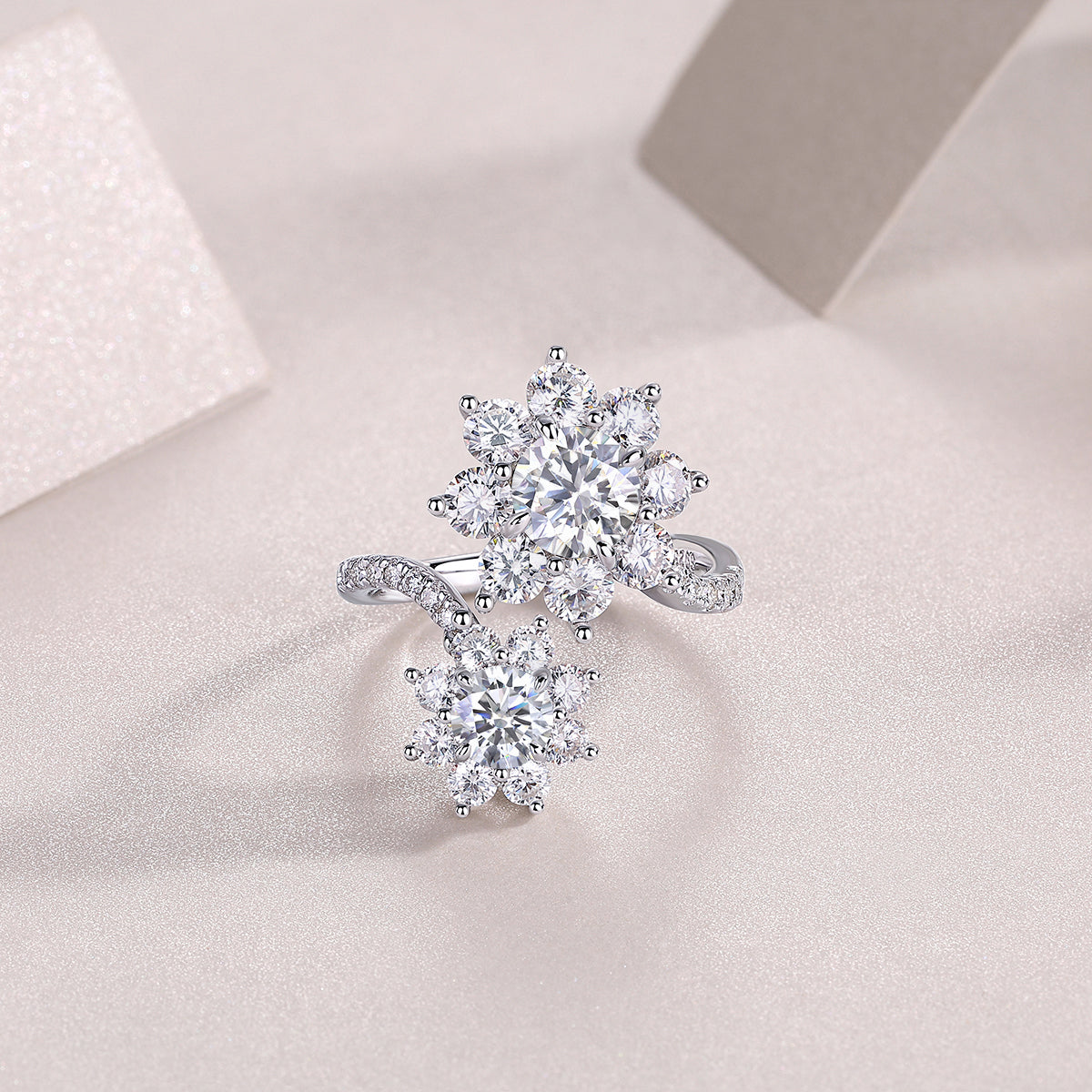 1Petal Morning Dew - A Fashionable Diamond Jewelry Piece Set With 1 - carat Moissanite S925 Sterling Silver And Platinum Diamond Ring Prohibit TikTok sales - 5 - CJ