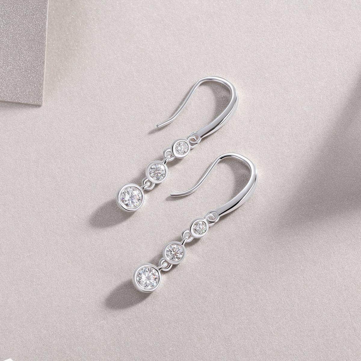 1Classic Multi - diamond Set Moissanite Silver Earrings Luxury Fashion Diamond Earrings Stud Earrings Prohibit TikTok sales - 5 - CJ