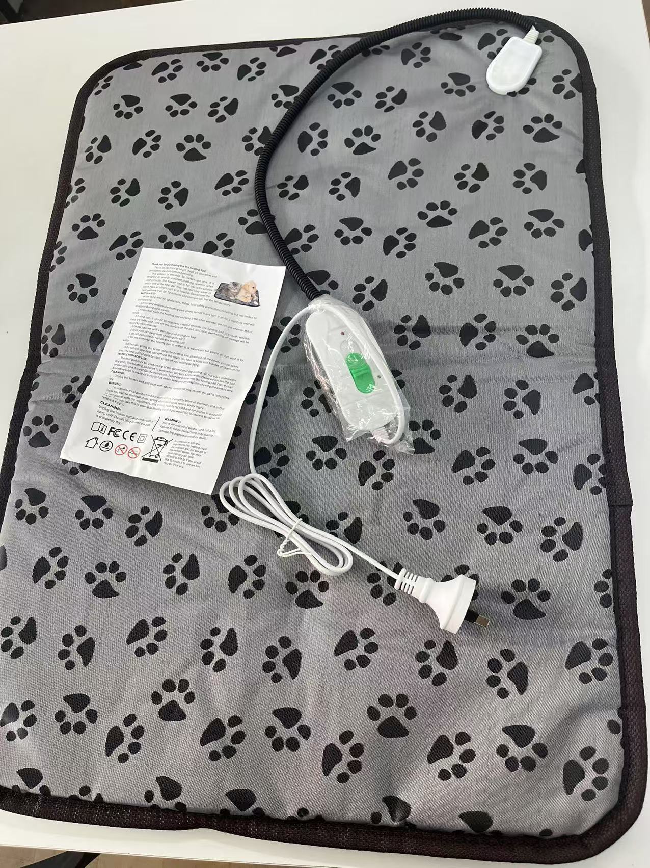Constant Temperature Anti - biting Tube Pet Pad - 0 - CJ