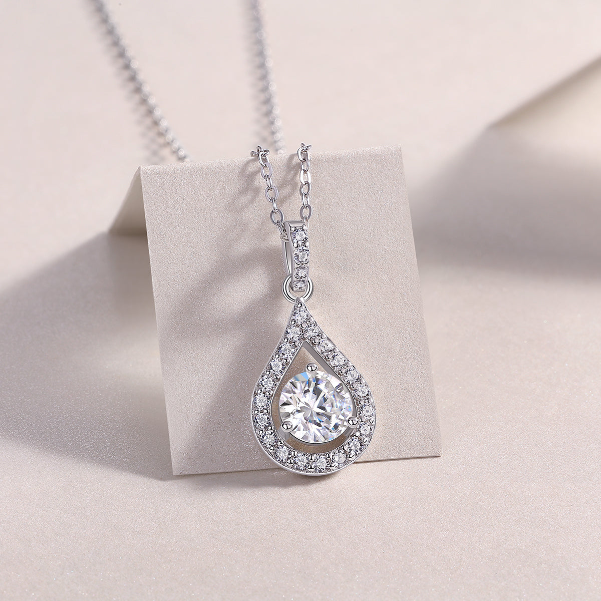 1Heart Charm - A Fashionable And Luxurious Diamond Jewelry Piece Set With 1 - carat Moissan Diamond S925 Sterling Silver And Platinum - plated Pendant Prohibit TikTok sales - 5 - CJ