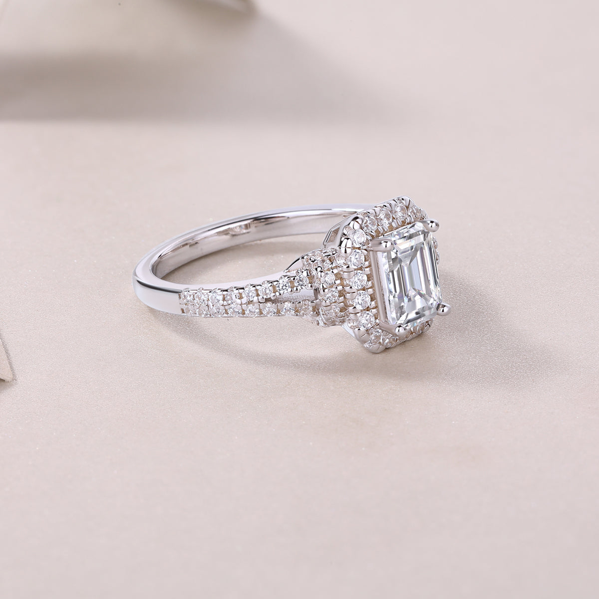 1Square Luxury Diamond Ring Fashion Moissanite Silver Ring Prohibit TikTok sales - 5 - CJ
