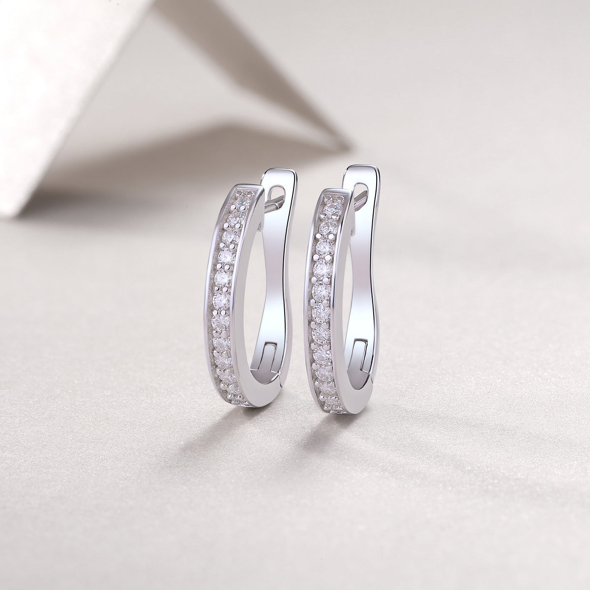 1Morning Dew - Fashionable And Luxurious Diamond Jewelry Set With Moissanite S925 Sterling Silver And Platinum - plated Stud Earrings Prohibit TikTok sales - 5 - cjdropshipping