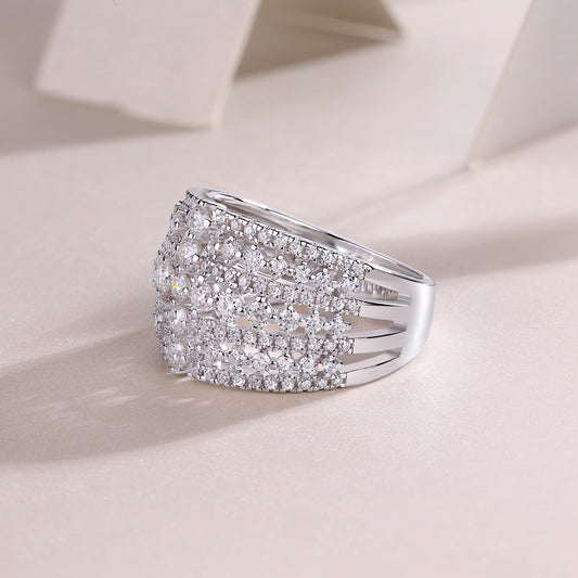 1Many Diamonds Are Arranged Luxuriously Fashionable Moissanite Silver Rings Prohibit TikTok sales - 5 - CJ