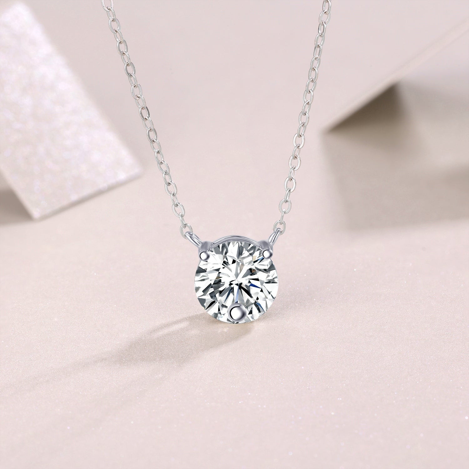 1Love Of Time - A Fashionable And Luxurious Diamond Jewelry Piece Set With 2 - carat Moissan Diamond S925 Sterling Silver And Platinum - plated Pendant Prohibit TikTok sales - 5 - cjdropshipping