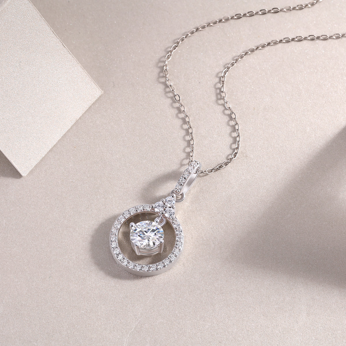 1Love Ring - A Fashionable And Luxurious Diamond Jewelry Pendant Set With 1 - carat Moissan Diamond S925 Sterling Silver And Platinum Plating Prohibit TikTok sales - 5 - CJ