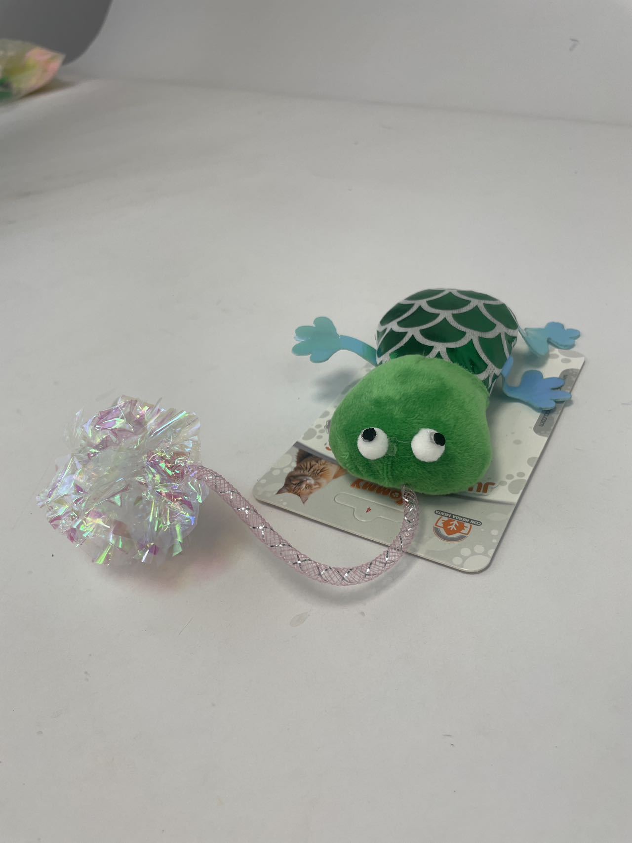 New Cat Toys Contain Catnip