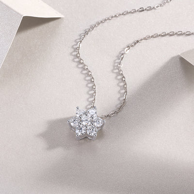 1Snowflakes Fluttering - A Fashionable And Luxurious Diamond Jewelry Pendant Set With Moissanite S925 Sterling Silver And Platinum Plating Prohibit TikTok sales - 5 - CJ