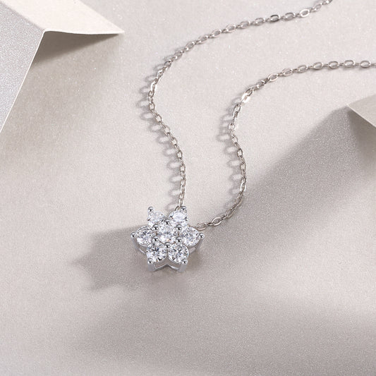 1Snowflakes Fluttering - A Fashionable And Luxurious Diamond Jewelry Pendant Set With Moissanite S925 Sterling Silver And Platinum Plating Prohibit TikTok sales - 5 - CJ