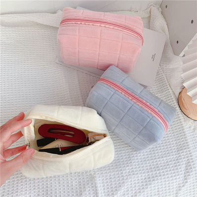 Plush Makeup Bag Checkered Cosmetic Bag Cosmetic Travel Bag Large Zipper Travel Toiletry Bag Portable Multi Functional Capacity Bag Cute Makeup Brushes Storage Bag For Women - 5 - CJ