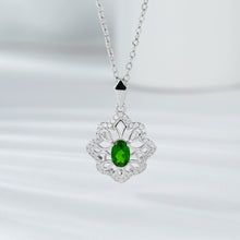 Vintage High Grade Green Diopside Necklace Personality Hollow Eight Star Cool Wind Pendant - 4 - CJ