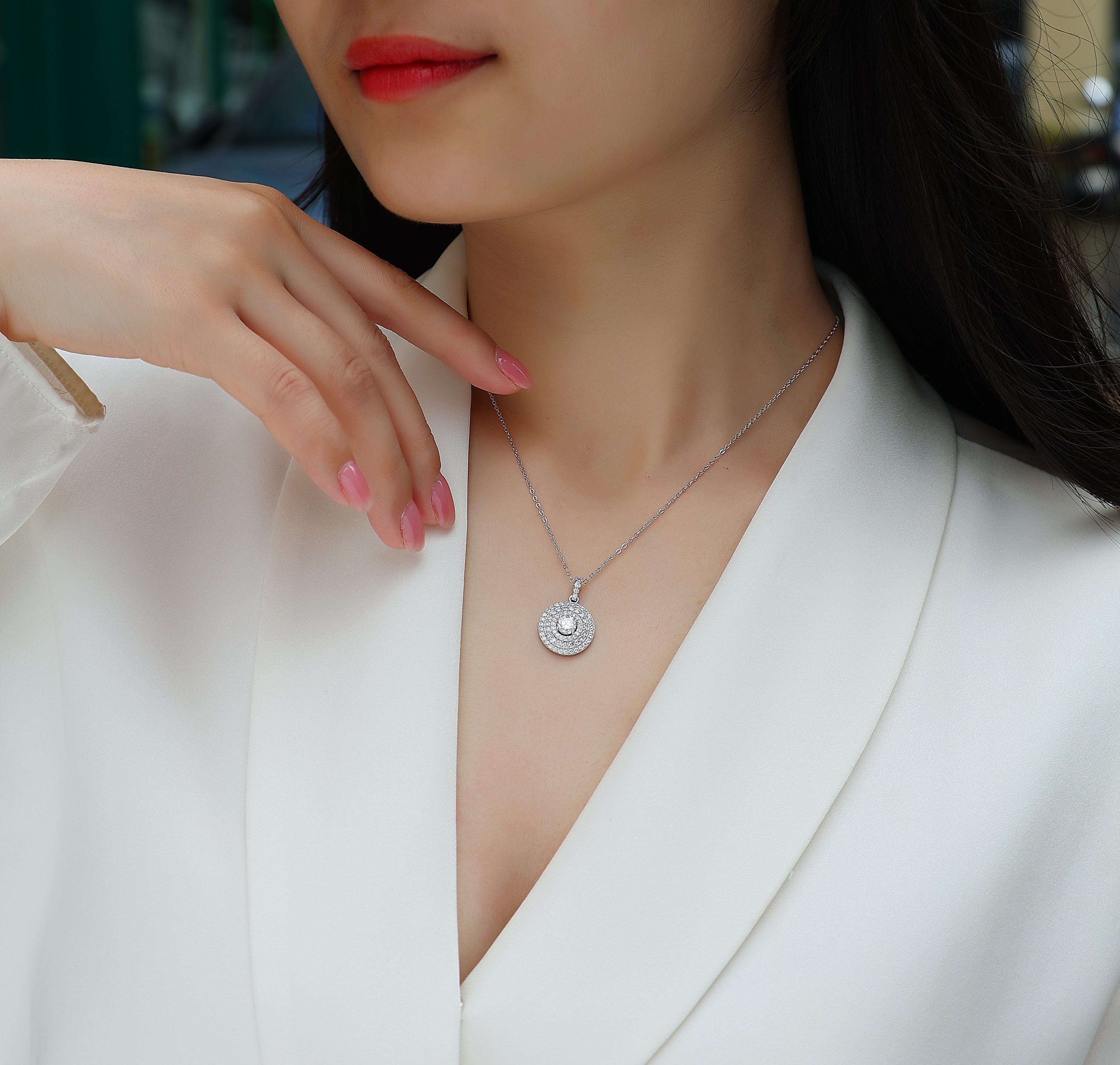 1White Dune - A Fashionable And Luxurious Diamond Jewelry Pendant Set With Moissanite S925 Sterling Silver And Platinum Plating Prohibit TikTok sales - 5 - cj