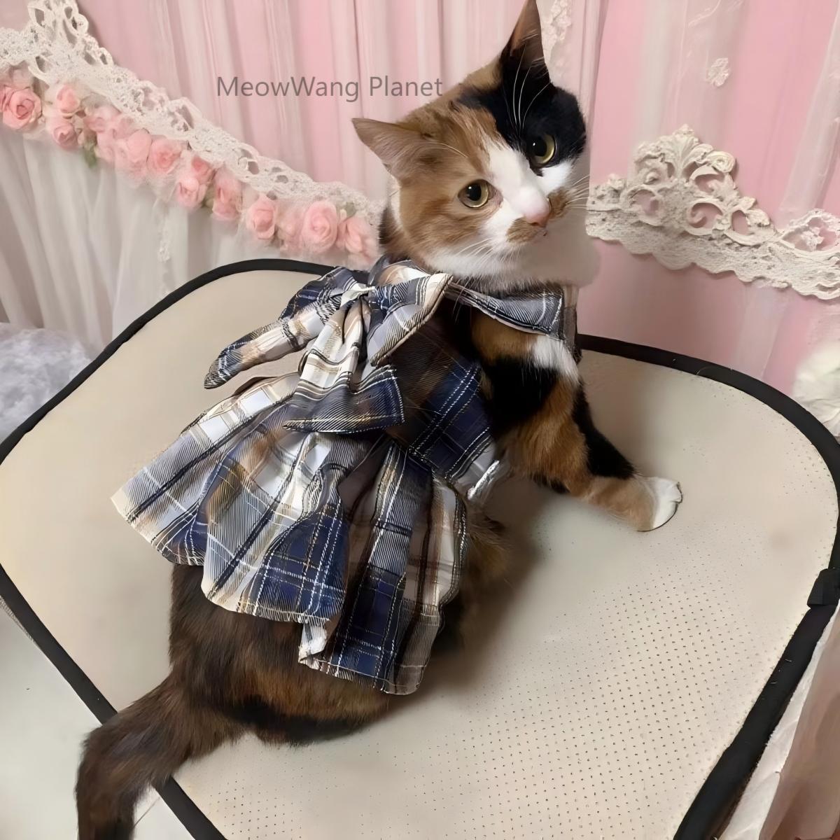 Luxury JK Plaid Pet Harness Dress And Leash Set Japanese School Uniform Vest For Cats Small Dogs Luxury Gift