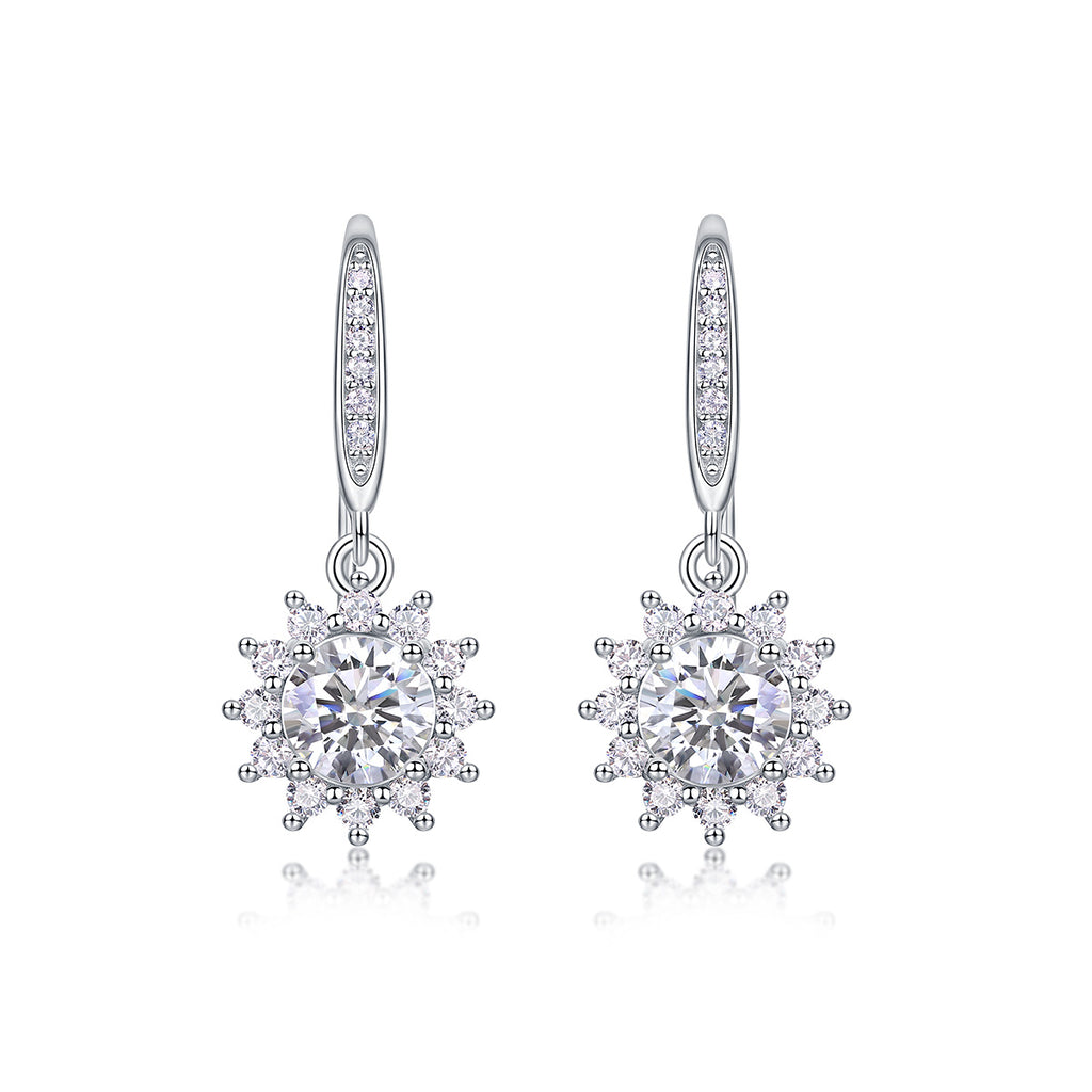 Qingcheng - A Fashionable And Luxurious Diamond Jewelry Accessory Set With Half-carat Moissan Diamond S925 Sterling Silver And Platinum-plated Stud Earrings