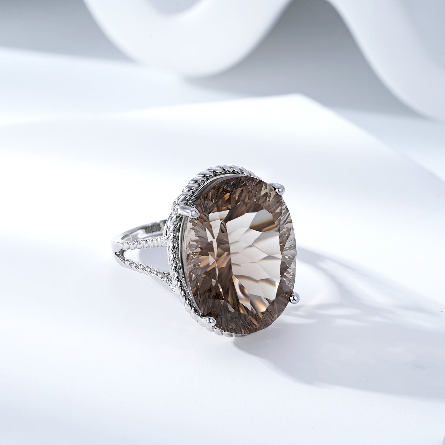 Luxury Wind Jewelry Natural Tea Crystal Ring S925 Silver Inlaid Smoky Crystal - 4 - CJ