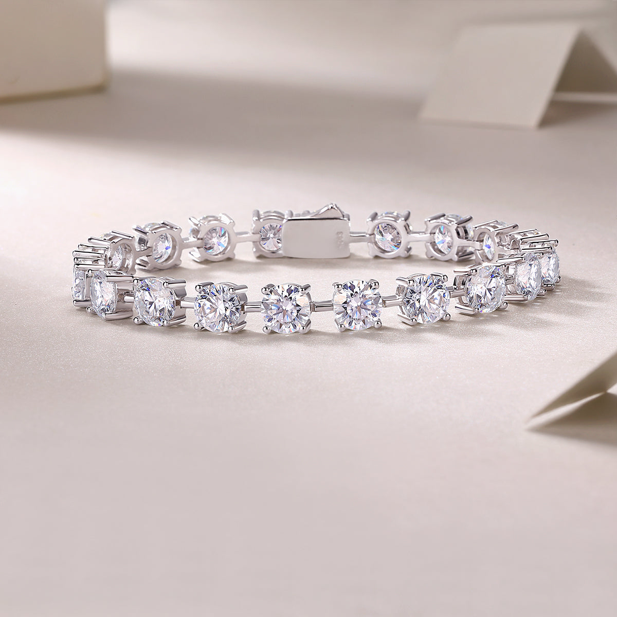 1About Time Luxury Fashion Mossan Diamond S925 Silver Bracelet Comparable To Natural Diamonds Prohibit TikTok sales - 5 - CJ