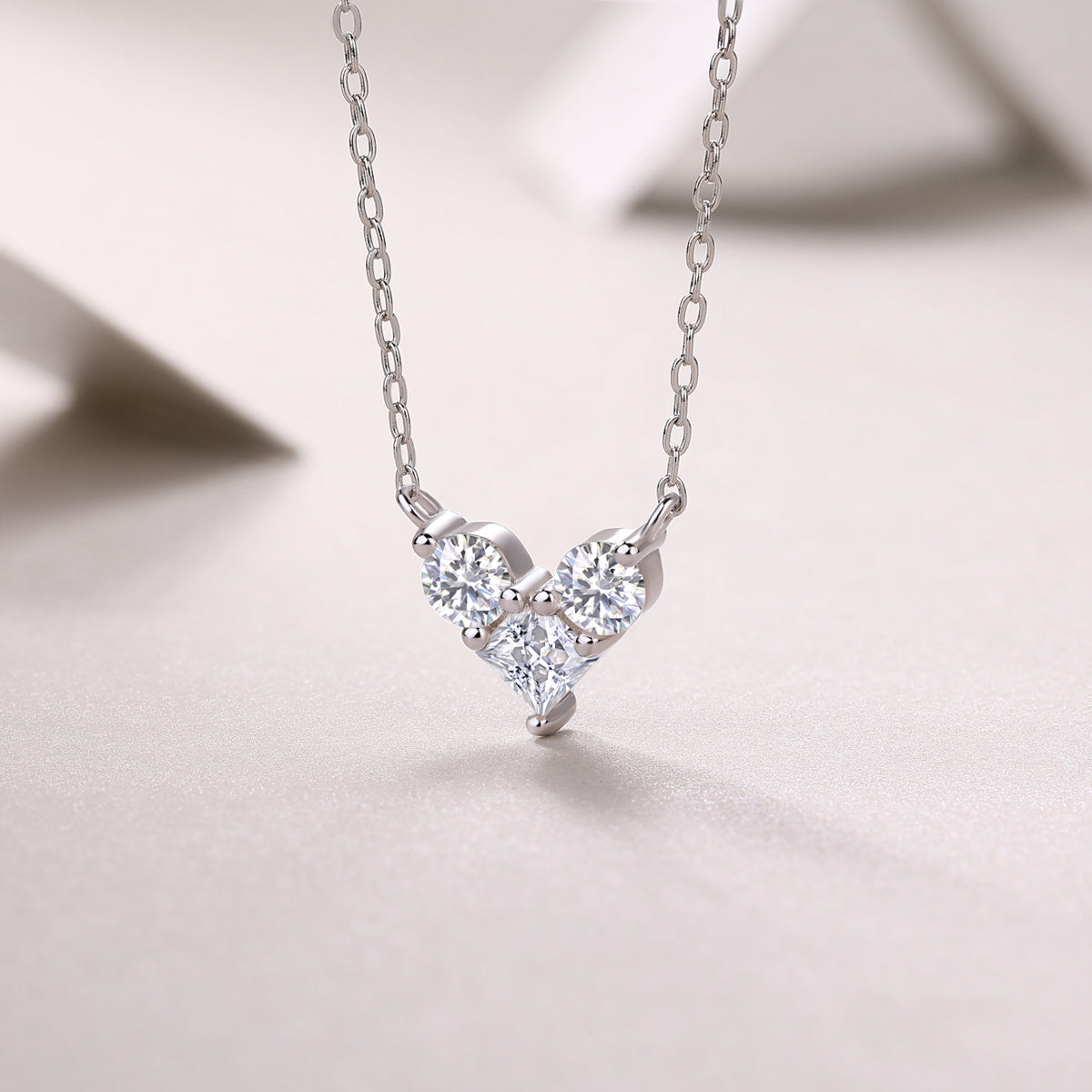 1Love In The Present - A Fashionable And Luxurious Diamond Jewelry Pendant Set With Square Moissanite S925 Sterling Silver Prohibit TikTok sales - 5 - cj
