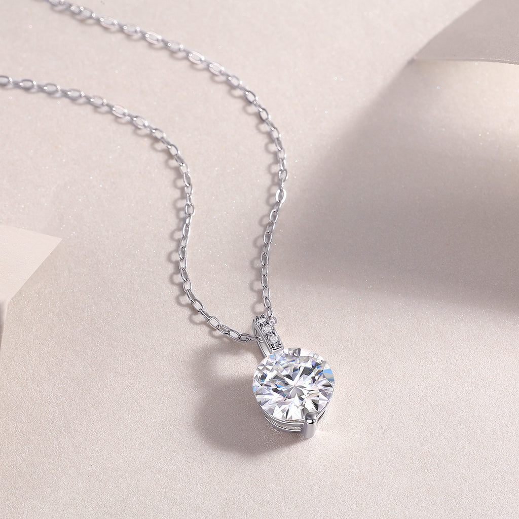 A Lifetime Of Brilliance - A Fashionable And Luxurious Diamond Jewelry Pendant Set With 2-carat Moissanite S925 Sterling Silver And Platinum Plating