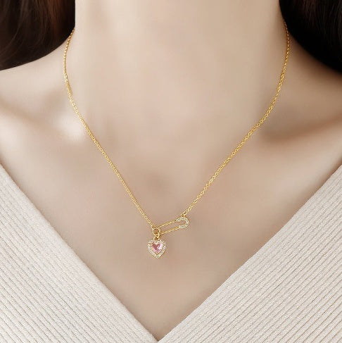 Rhinestone Heart - shaped Pin Necklace Special - interest Design Exquisite High - grade Light Luxury Clavicle Chain - 5 - CJ