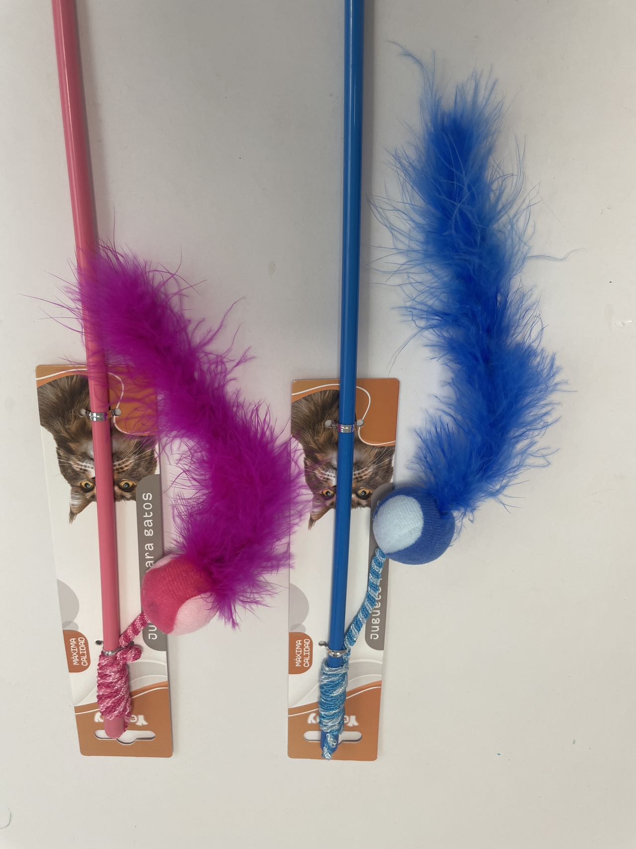 Small Ball Turkey Feather Cat Teaser - 5 - CJ