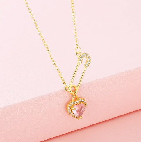 Rhinestone Heart - shaped Pin Necklace Special - interest Design Exquisite High - grade Light Luxury Clavicle Chain - 5 - CJ