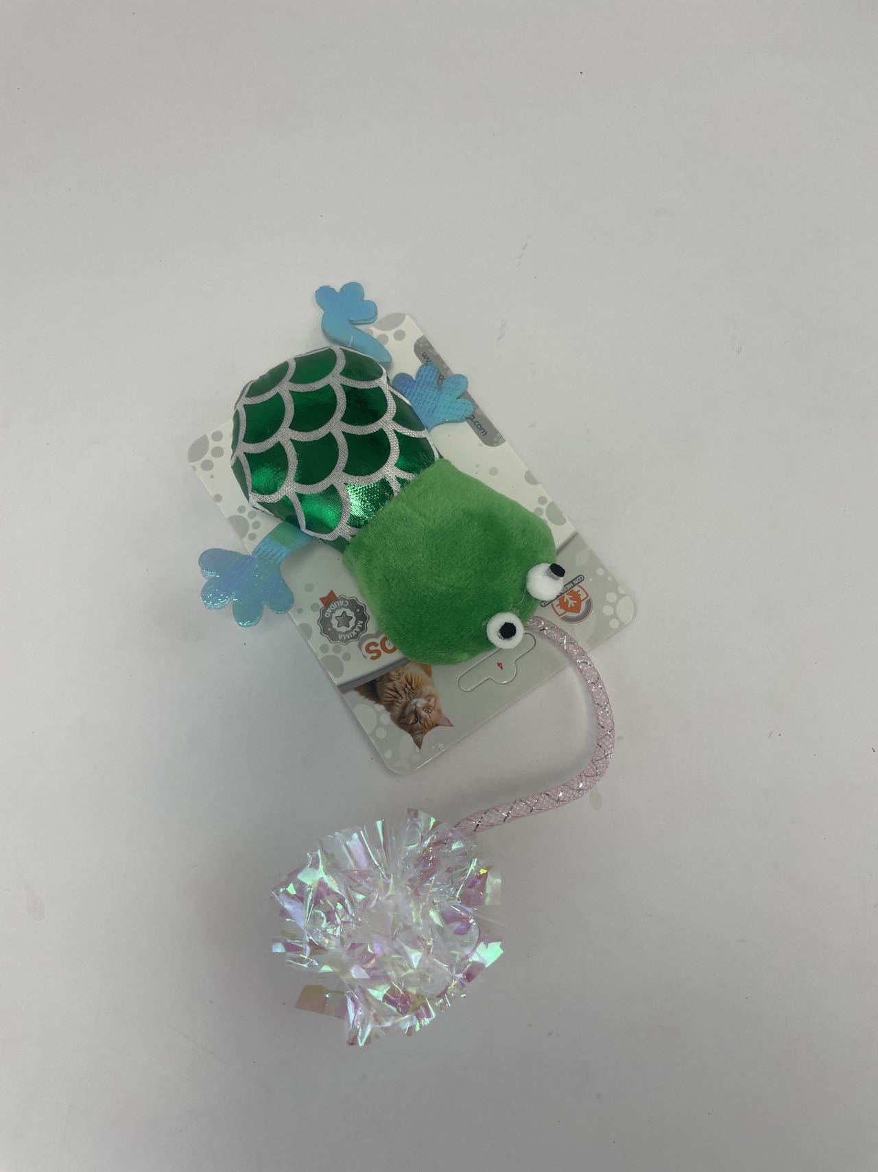 New Cat Toys Contain Catnip