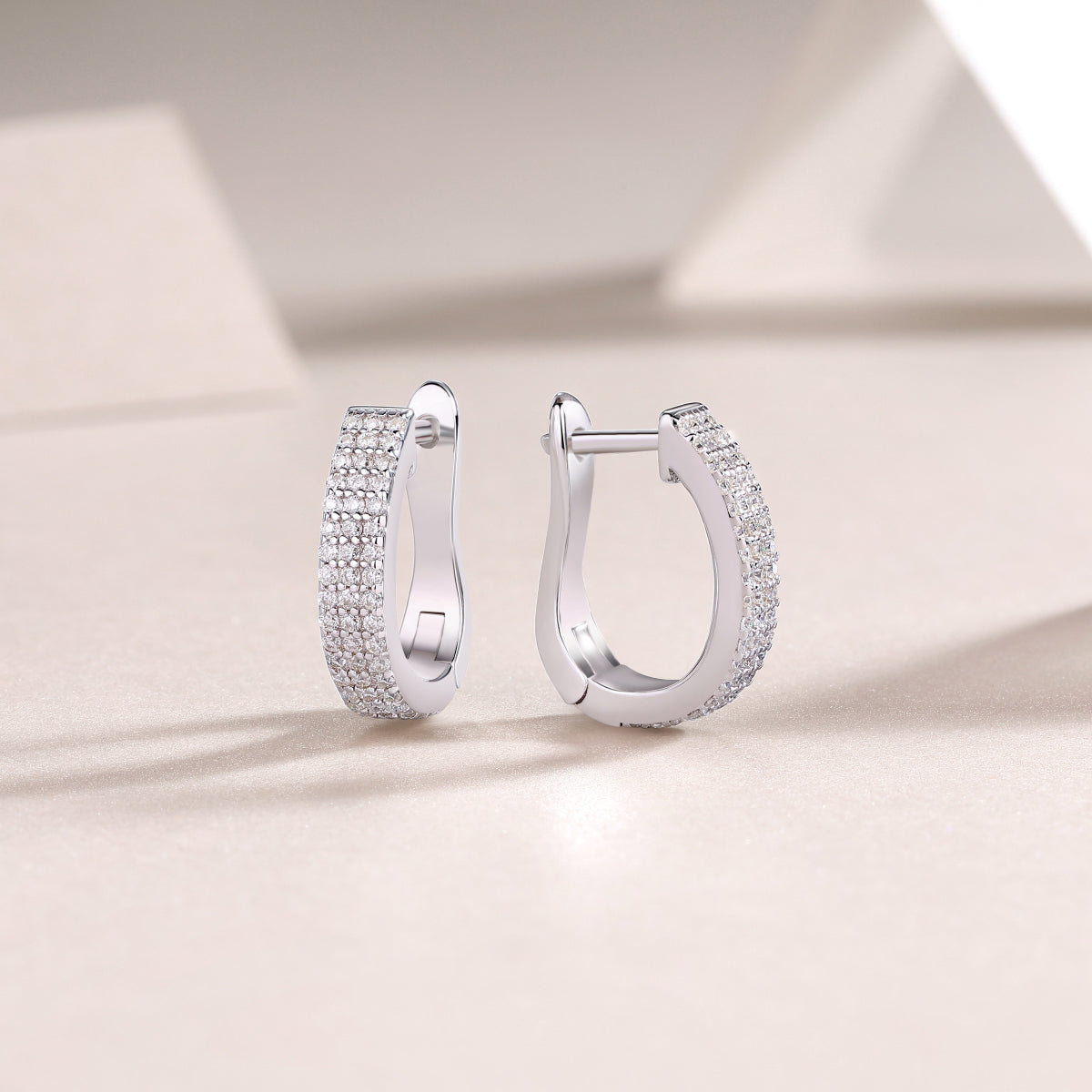 1Slow Pace Diamond Set Moissanite Silver Earrings Luxury Fashion Diamond Earrings Stud Earrings Prohibit TikTok sales - 5 - CJ