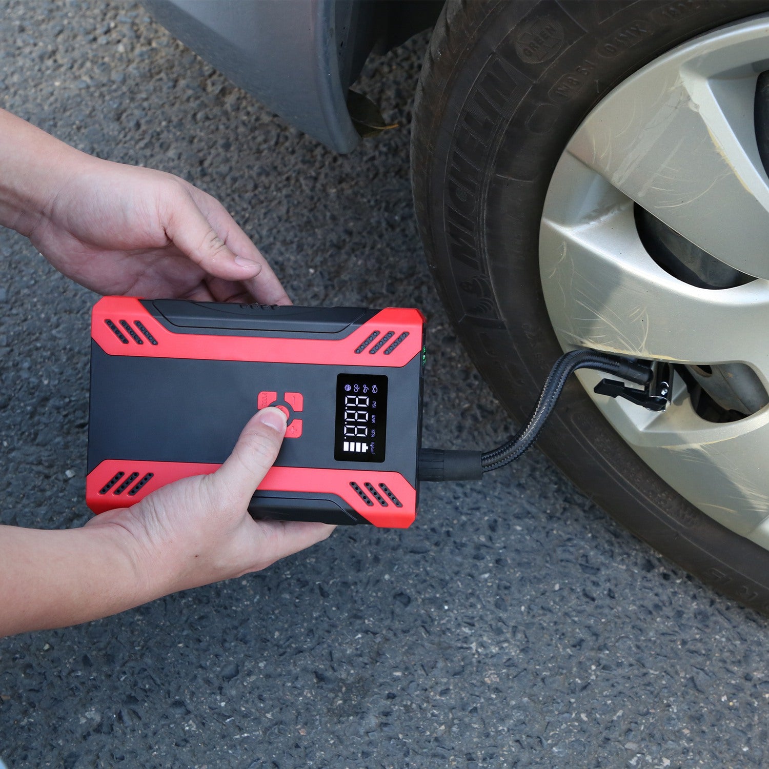 1Pc Car Jump Starter With Air Compressor Portable Car Battery Booster With Digital Tire Inflator With 2000mAh Peak Current For 12V Car 6.5L Gas Or 4.0L Diesel Engines - 5 - cjdropshipping