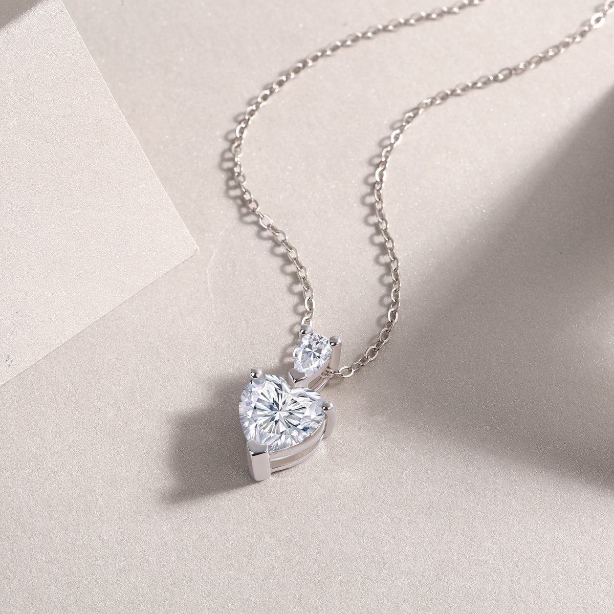 1The Beloved Of The Heart - A Fashionable And Luxurious Diamond Jewelry Pendant Set With Moissanite S925 Sterling Silver And Platinum Plating Prohibit TikTok sales - 5 - CJ
