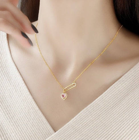 Rhinestone Heart - shaped Pin Necklace Special - interest Design Exquisite High - grade Light Luxury Clavicle Chain - 5 - CJ